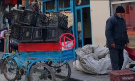 Hayatın yükünü üç tekerlek üzerinde taşıyanlar: '10 saat çalışıyoruz, kuru ekmekten başka bir şey alamıyoruz'