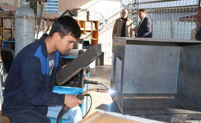 10 genç işçiden dördü kayıtdışı