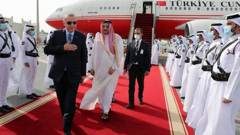 Reuters’a konuşan yetkililer: Katar’ın Türkiye’ye 10 milyar dolar kaynak sağlaması için yapılan görüşmeler son aşamada