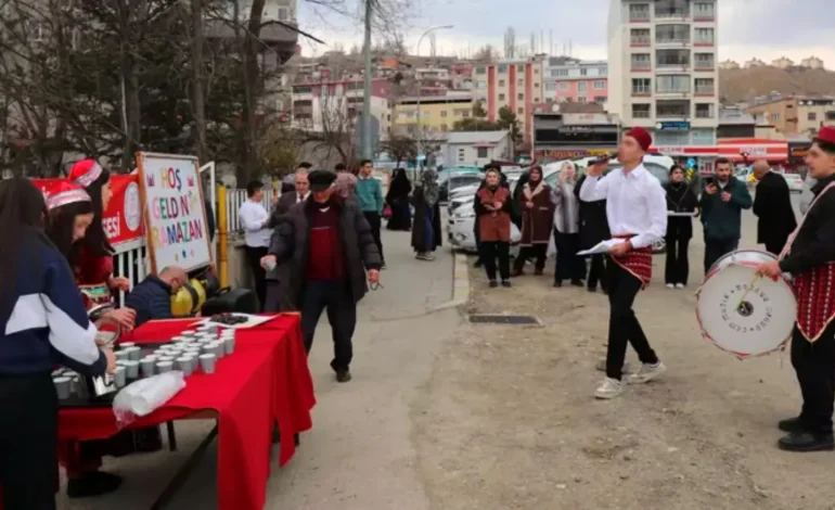 TİP’ten okullardaki Ramazan etkinliklerine tepki: Kamusal eğitimi dinselleştirme girişimlerine karşı susmayacağız