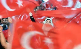 2025: Siyasetin yargı eliyle dizaynı ve dip dalgası