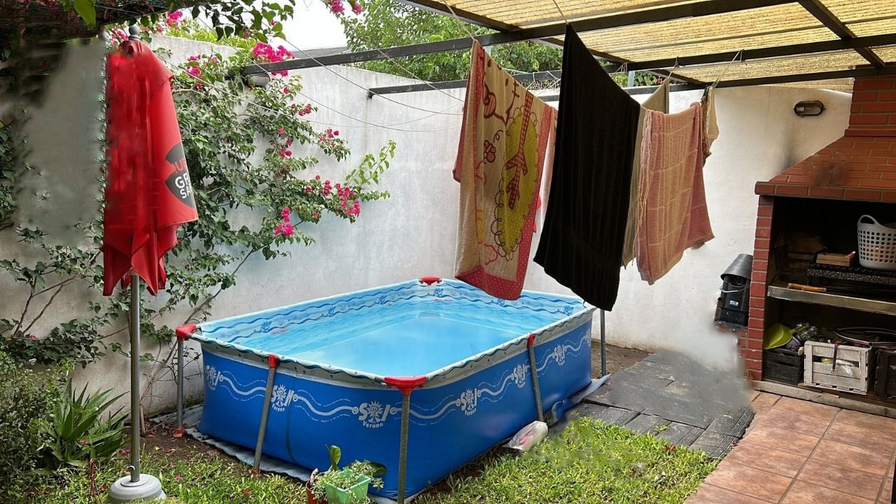Buenos Aires’de havuzlu oda, sahibinden
