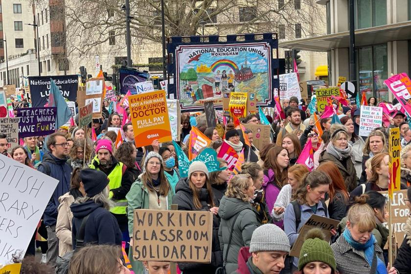 İngiltere’de beş milyondan fazla işçinin grev hakkı kaldırılıyor!