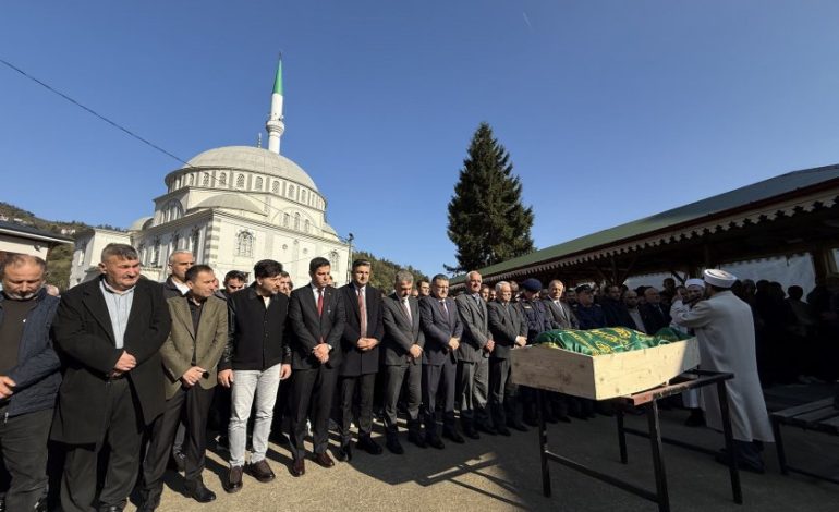 Ülkenin dört bir yanı işçi mezarlığı