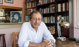 Ve Atlet, ve Mızıka, ve Yaygara, ve Canavar…