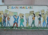 Terk edilen bir ideal, insan hakları...