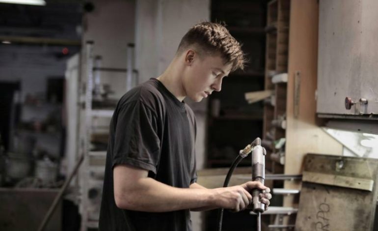 İşveren zamlı ücreti ödemezse tazminatla işten çıkılabilir mi?