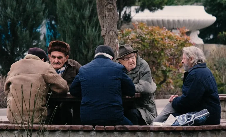 Emeklinin gözü bu iki sorudaydı: Temmuz ayında ek zam var mı, ikramiye ne kadar olacak?