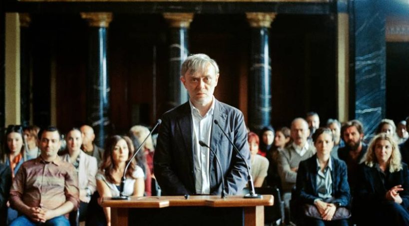 ‘Önce mesleğini eline al, sanatını yine yaparsın’