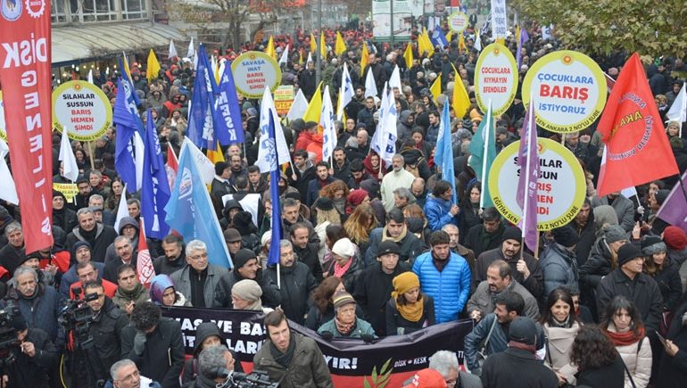 Emekçiler ülkenin dört bir tarafında iş bırakacak: Rejime karşı mücadele