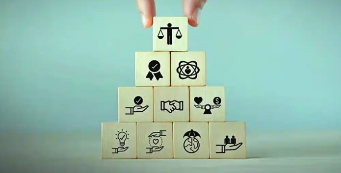 İnsanın özü: Ahlak eğitimi