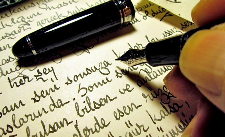 Her yıl 21 Mart dünya şiir günü