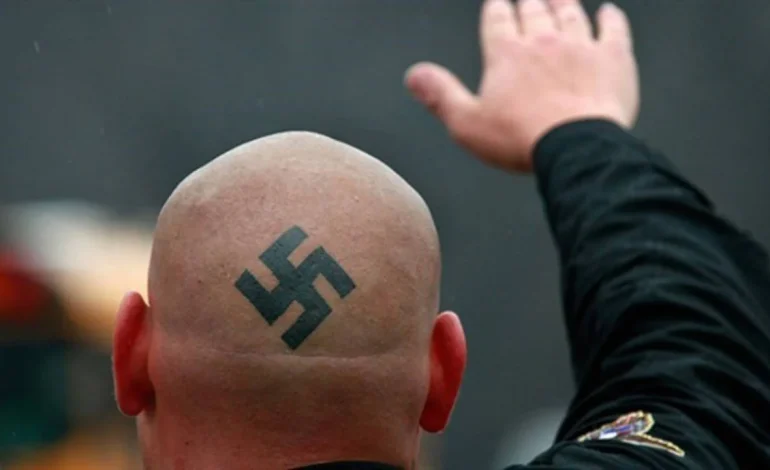 Aşırı sağın ayak sesleri