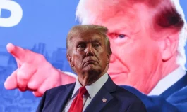 Trump’ın peşinden zorlandıkça sıkışıyorlar