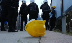 Enerji Bakanlığı önünde açlık grevine başlamışlardı: 110 madenci gözaltına alındı