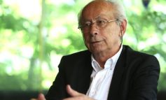 Entelektüel atalet, politik körlük…