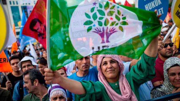 Ruhavioğlu’ndan HDP’nin oy kaybına dair araştırma: ‘Kürt seçmen Türkiyelileşme politikasını destekliyor’