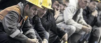 İşler az diye zorunlu izin ve yarım maaş dayatması yapılabilir mi?