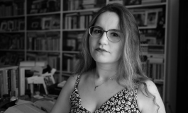 Afgan Kadınların Yurdu Dağılırsa Evi Genişler mi?