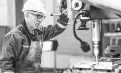 İşsiz gençler, çalışan emekliler!