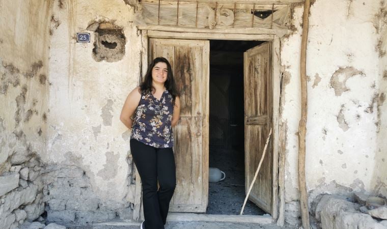 Elbistan’ın tek kadın muhtarı kurduğu dayanışma ağı ile yaraları sarıyor