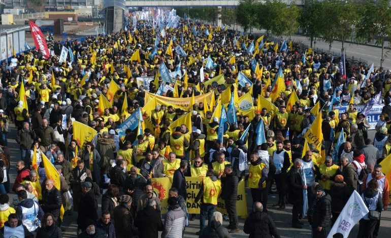 Milyonlarca yurttaşın ekmeğiyle oynadılar!