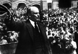 1 Mayıs: Vladimir İlyiç Lenin
