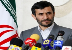 Ahmedinecad: "ABD atom bombasıyla tehdide devam ediyor"