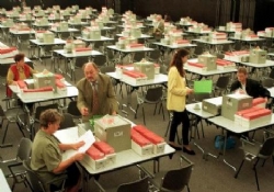 Almanya'da Türk Partisi seçimlere katılıyor