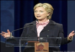 Clinton: “Pakistan Hükümeti’nde Ladin’in yerini bilenler var”