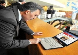 Abdullah Gül Twitter’da!