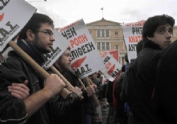 Yunansitan’da işçiler genel greve gidiyor