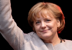 Merkel küresel finans reformunda ısrarlı