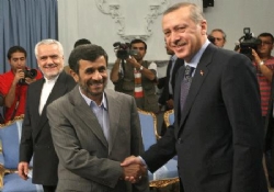 “Türkler İran’a fazla kanalize oldu!”