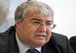 “Önce CHP’yi toplasın!”