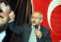 Kılıçdaroğlu’nun gelişinde izdiham yaşandı