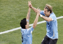 İlk lider Uruguay: 1-0